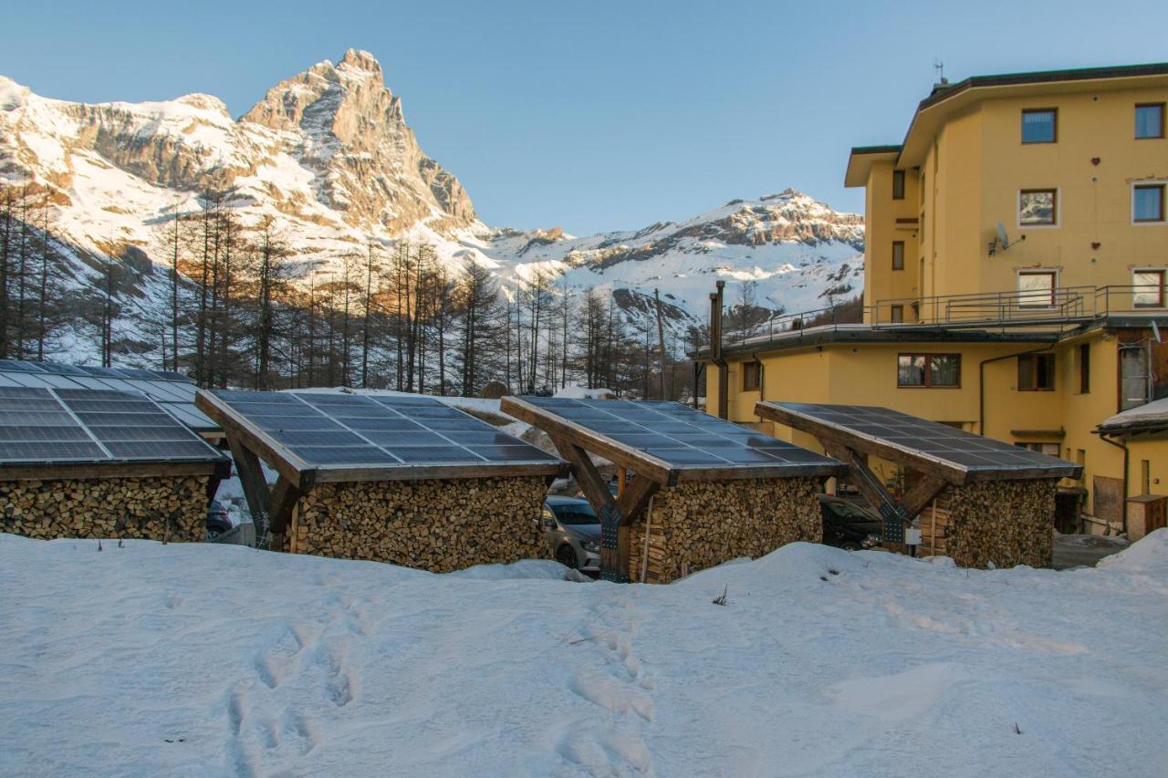 Apartments Suites Lac Bleu Breuil-Cervinia Zewnętrze zdjęcie